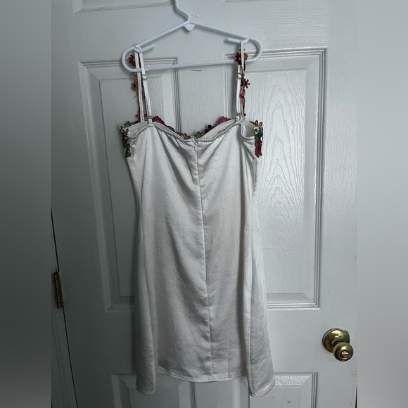 Dress from princess polly size 4 - Picture 2 of 4